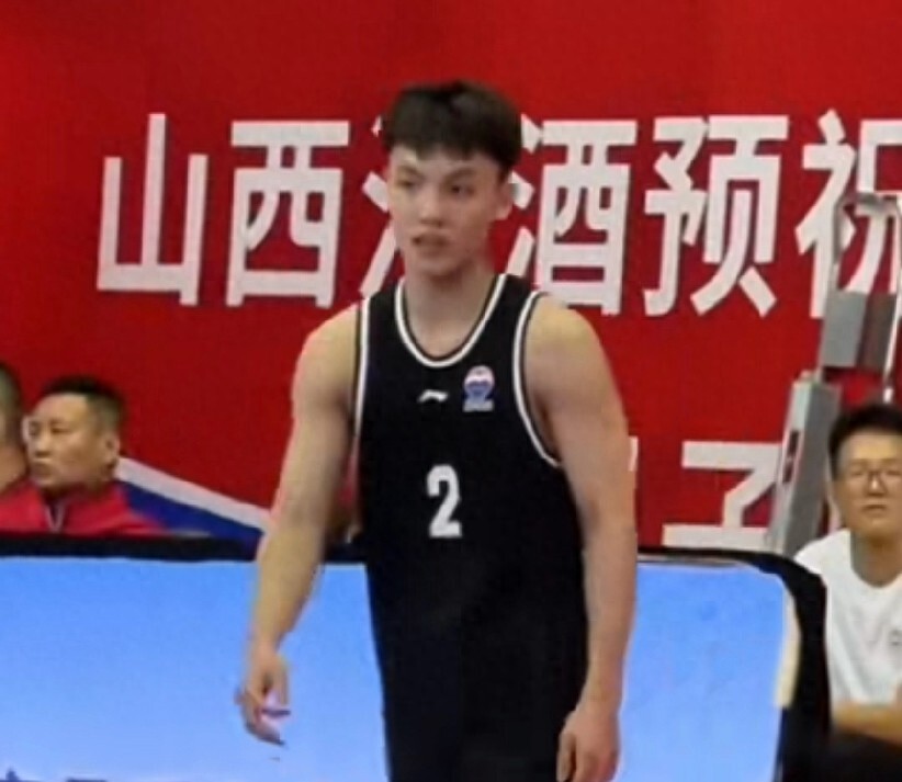 AA, 抗赛中