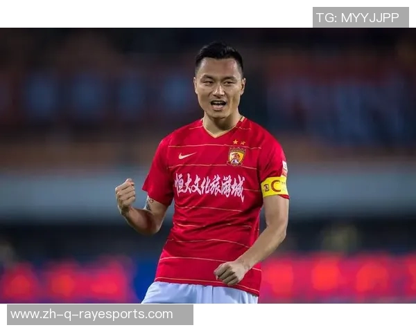 广州恒大足球球星最新排名榜单揭晓 揭秘球员实力与表现对比分析